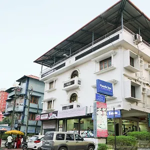 Hotel Oyo 3633 Nanda, Kochi